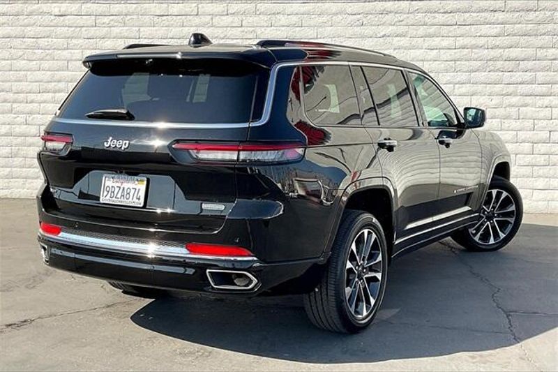 Used 2022 Jeep Grand Cherokee L OverlandImage 13