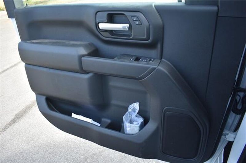 2025 Chevrolet Silverado 3500HD Work TruckImage 28