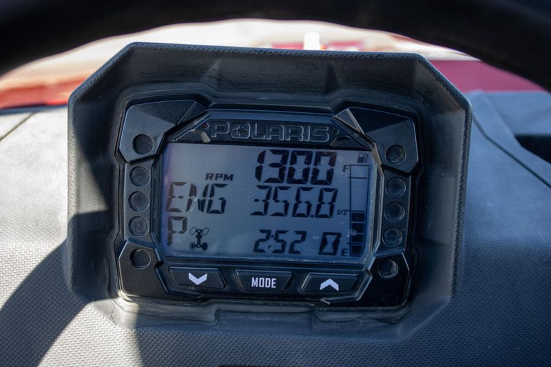 USED 2020 POLARIS RANGER 1000  EPS  PAINT SUNSET RED Image 18