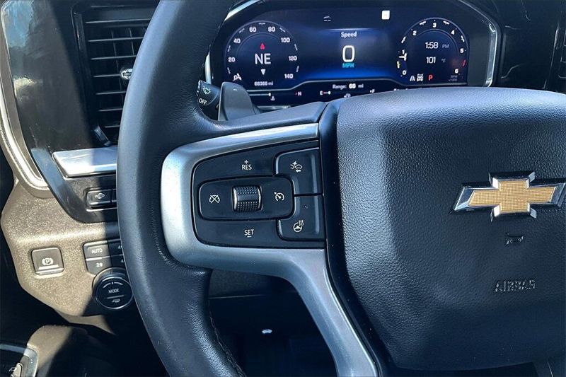 2022 Chevrolet Silverado 1500 LTZ photo 18