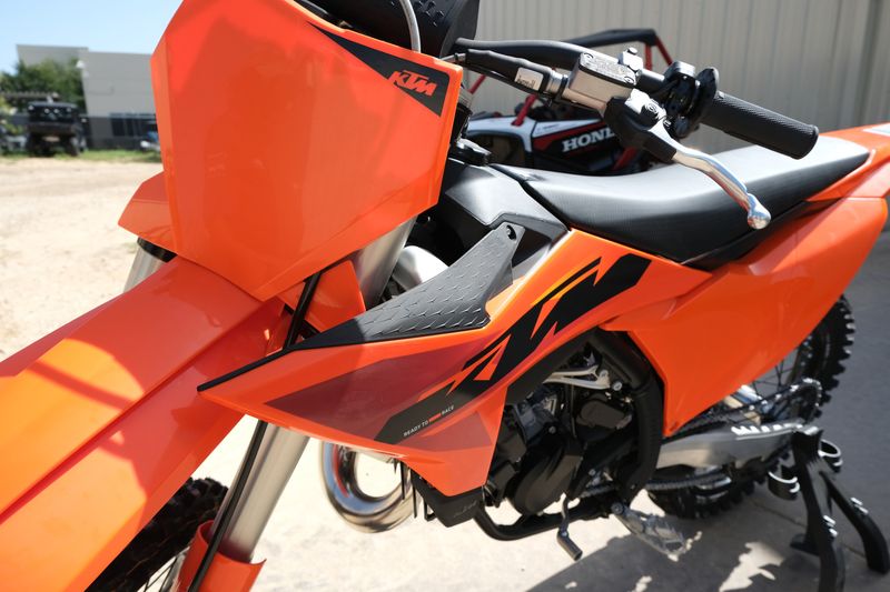 2025 KTM 150 SXImage 12