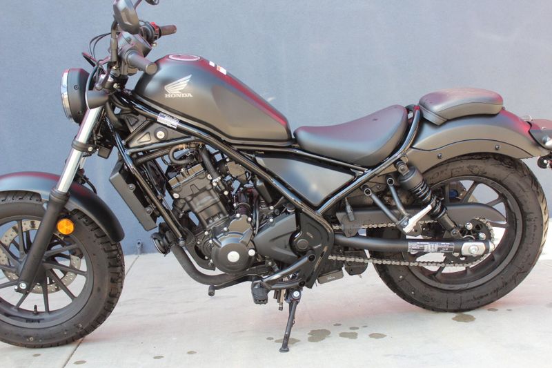 2021 Honda REBEL 300 Base Image 7