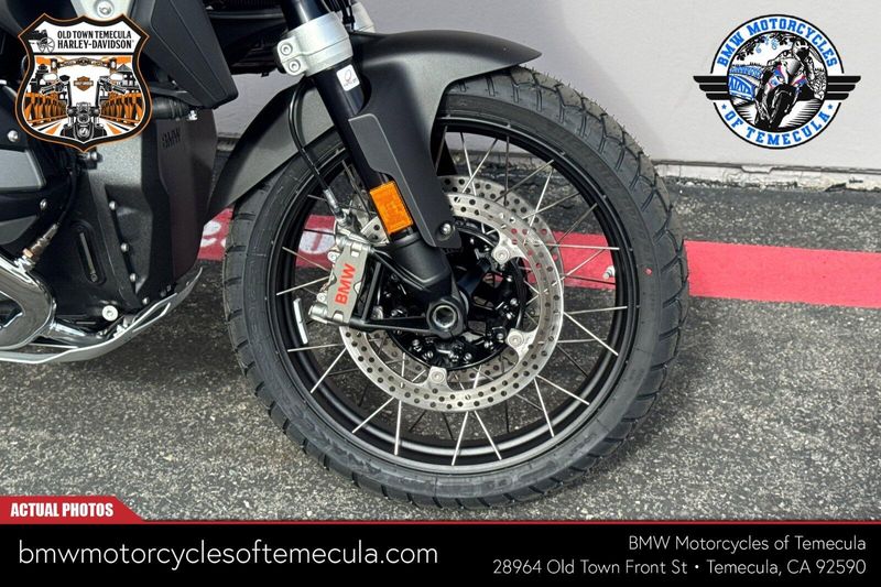 2026 BMW R 1300 GSImage 4