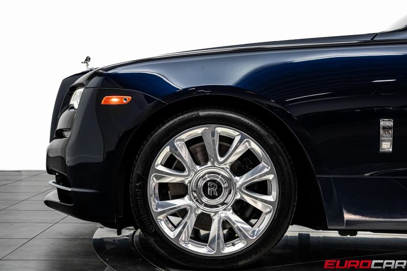 Used 2017 Rolls-Royce Wraith *TWO-TONE INTERIOR * IMMACULATE CONDITION*Image 14