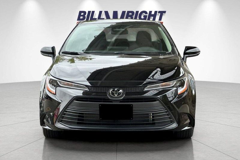 New 2027 Toyota Corolla LEImage 8