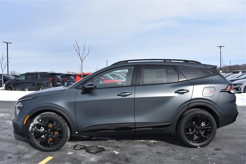 New 2025 Kia Sportage Plug-In Hybrid X-LineImage 6