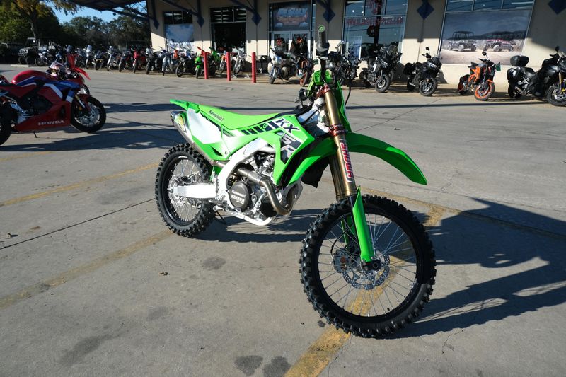 2025 Kawasaki KX450SR LIME GREENImage 13