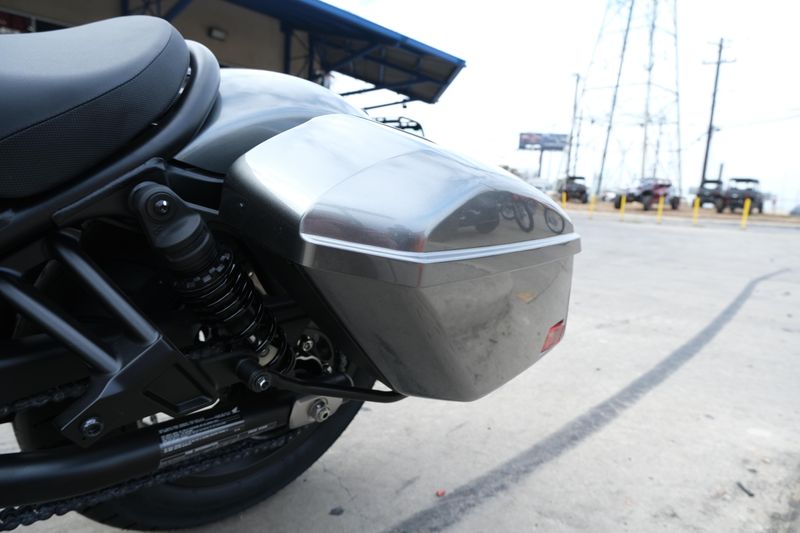 2025 Honda REBEL 1100T DCT GRAY METALLICImage 5