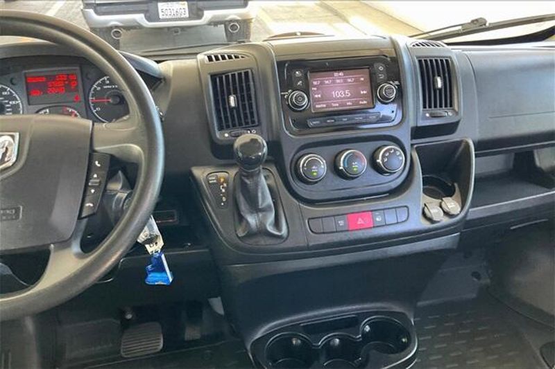 2020 RAM ProMaster 1500 BaseImage 5