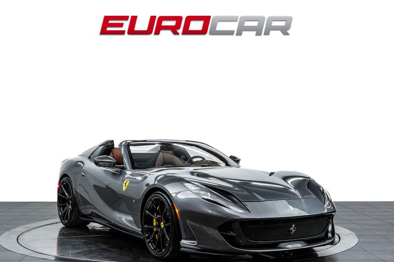 2022 Ferrari 812 GTS *AIRBRUSHED SCUDERIA LOGO * SUSPENSION LIFTER*Image 9