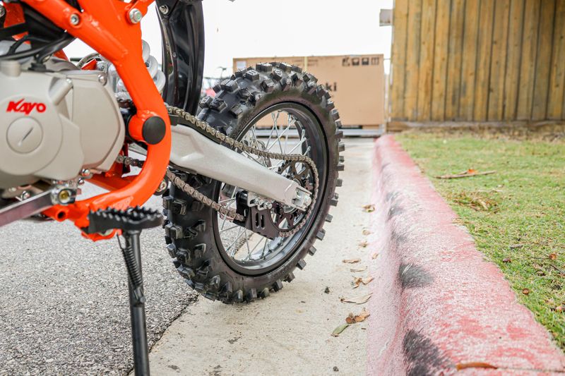 NEW 2025 KAYO TT 125 EFI  in a WHITE exterior color. Family PowerSports (877) 886-1997 familypowersports.com 