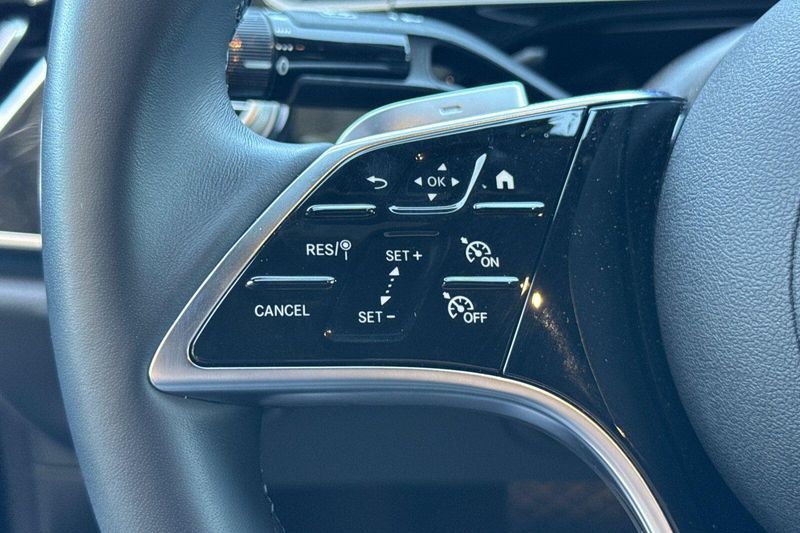 Used 2026 Mercedes-Benz E-Class E 350Image 27