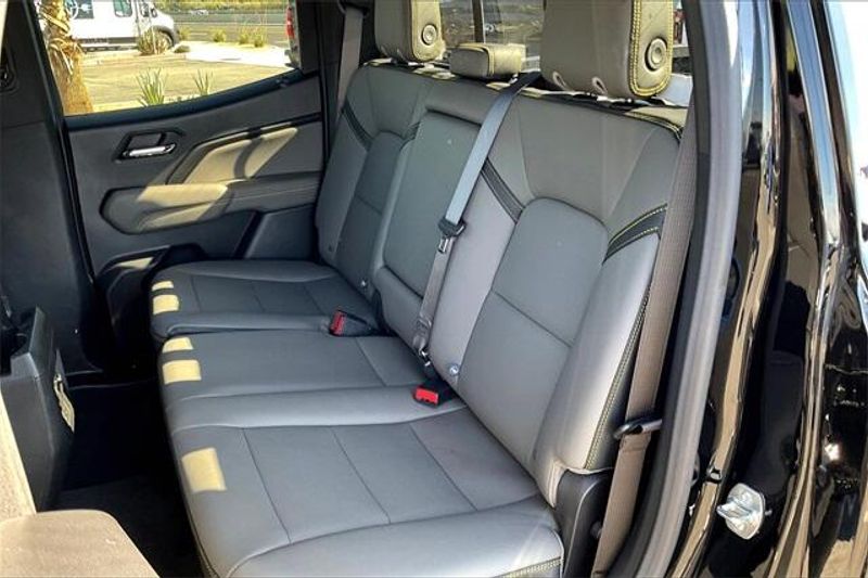 2024 Chevrolet Colorado ZR2 photo 23