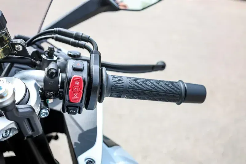 NEW 2026 CFMOTO 675SS Image 17