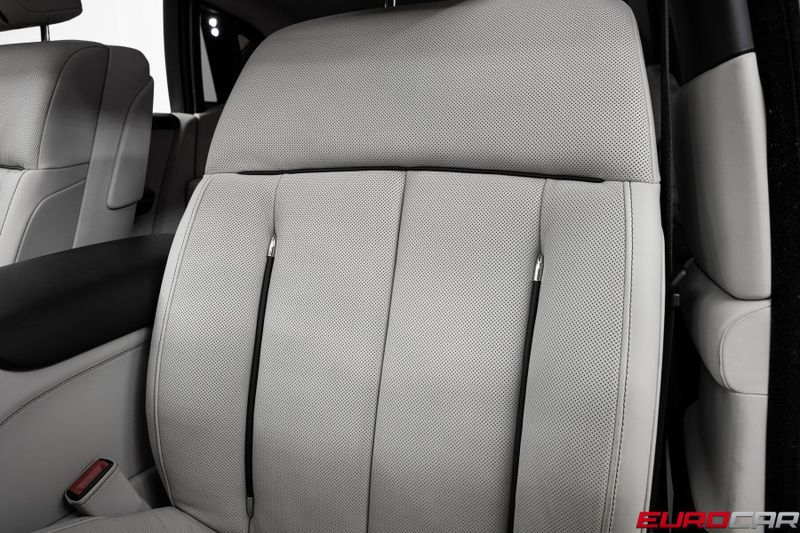 Used 2024 Rolls-Royce Phantom * FACTORY TWO-TONE * PACKAGE*Image 40