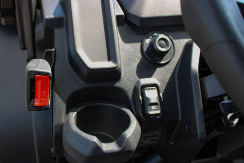 2025 CFMOTO UFORCE 1000 XL PRO NEBULA BLACK Image 20