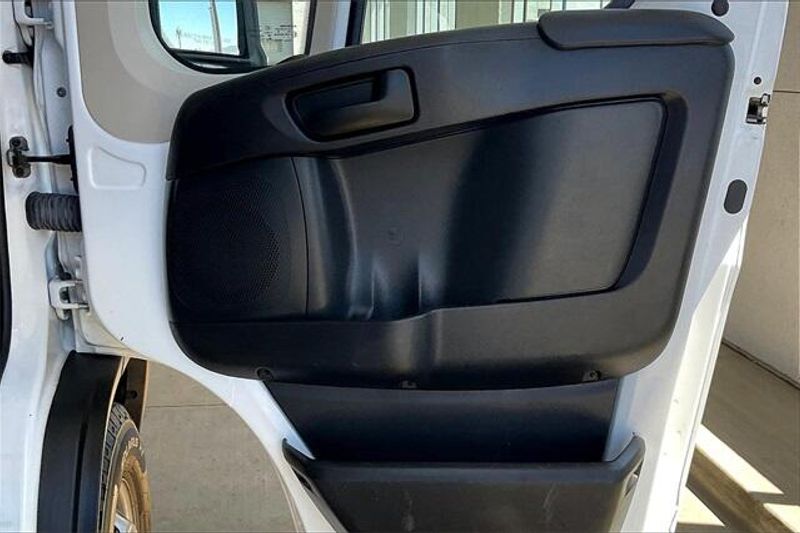 2020 RAM ProMaster 1500 BaseImage 23