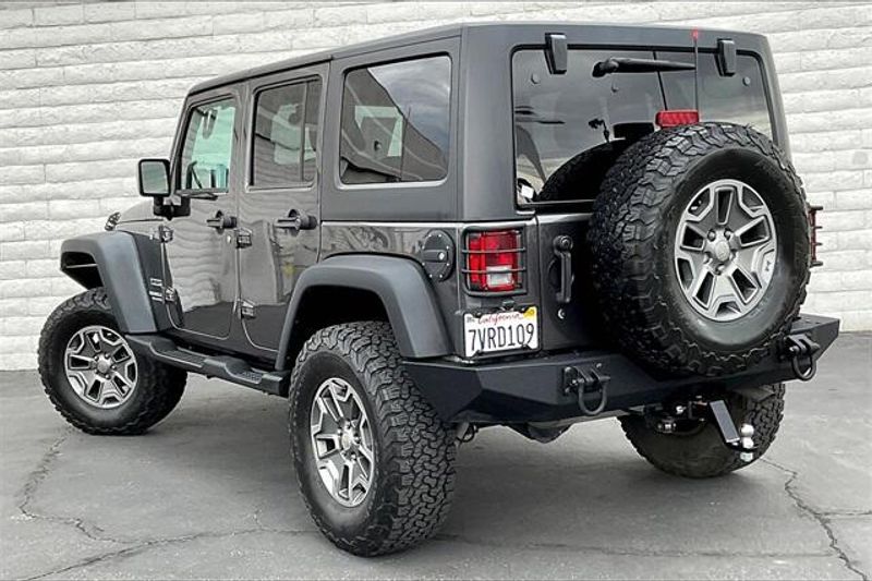 2017 Jeep Wrangler Unlimited Sport photo 10