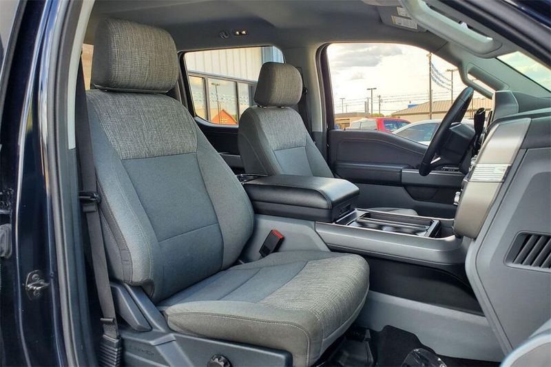 2022 Ford F-150 XLT photo 23