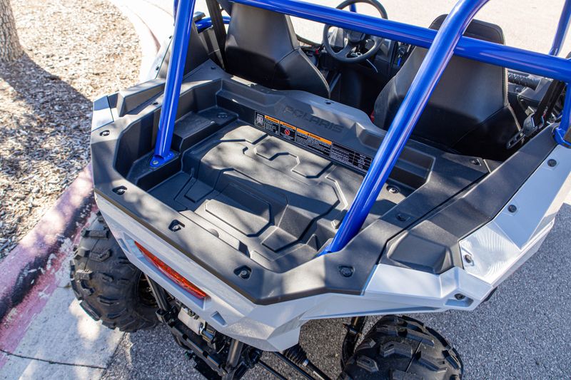 NEW 2026 POLARIS RZR 200 EFI Image 5