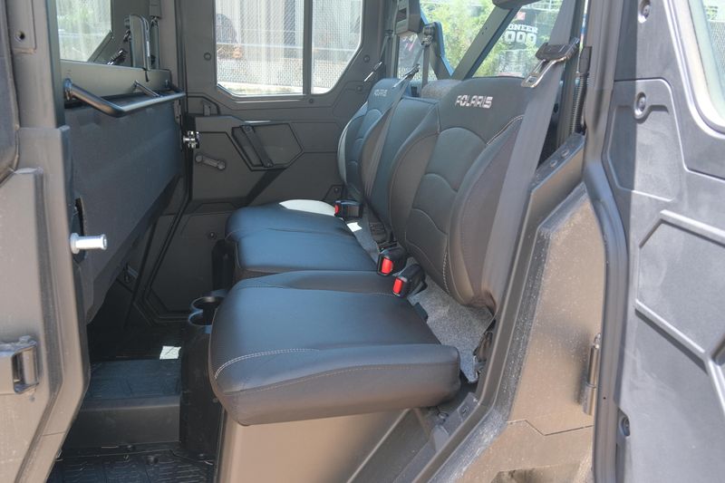 New 2025 Polaris RANGER CREW XP 1000 NORTHSTAR TEXAS EDITION BLACK CRYSTAL Image 18