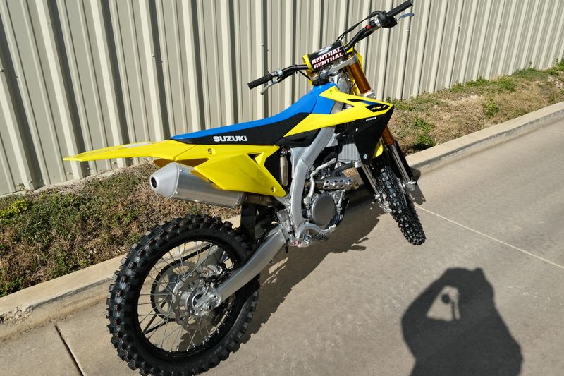 NEW 2026 SUZUKI RMZ250 Image 3
