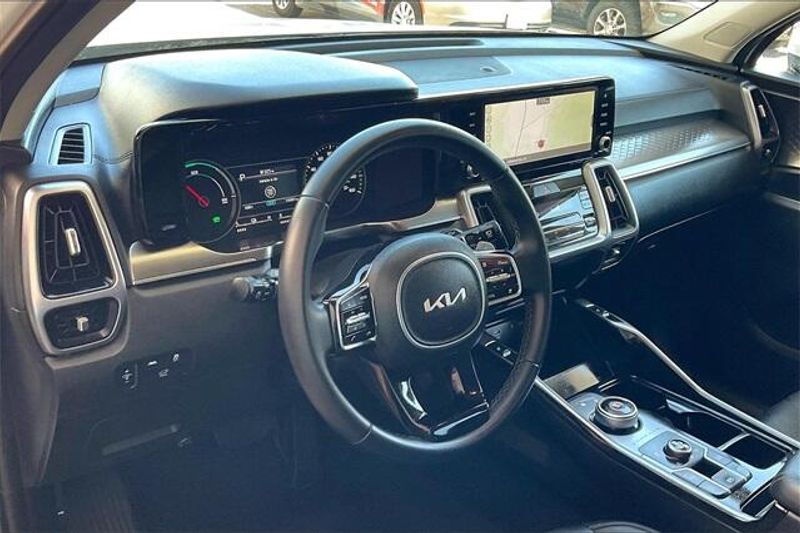 2024 Kia Sorento Hybrid EXImage 14