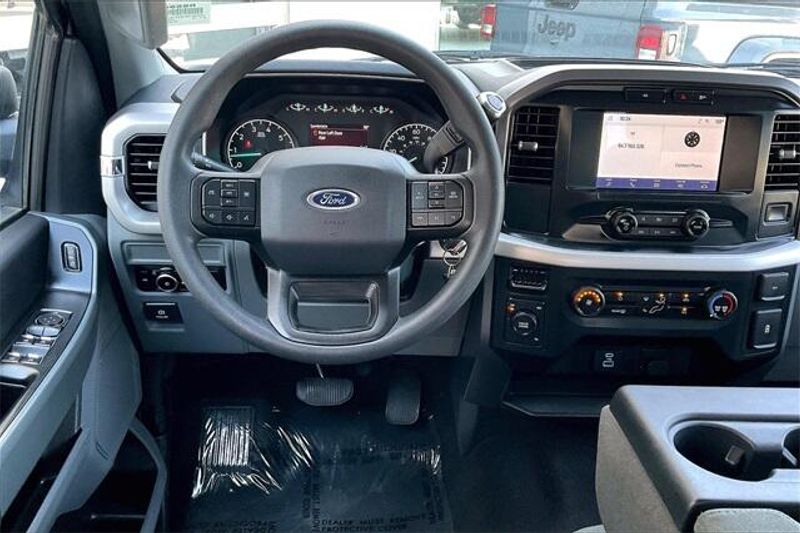2023 Ford F-150 XLTImage 4