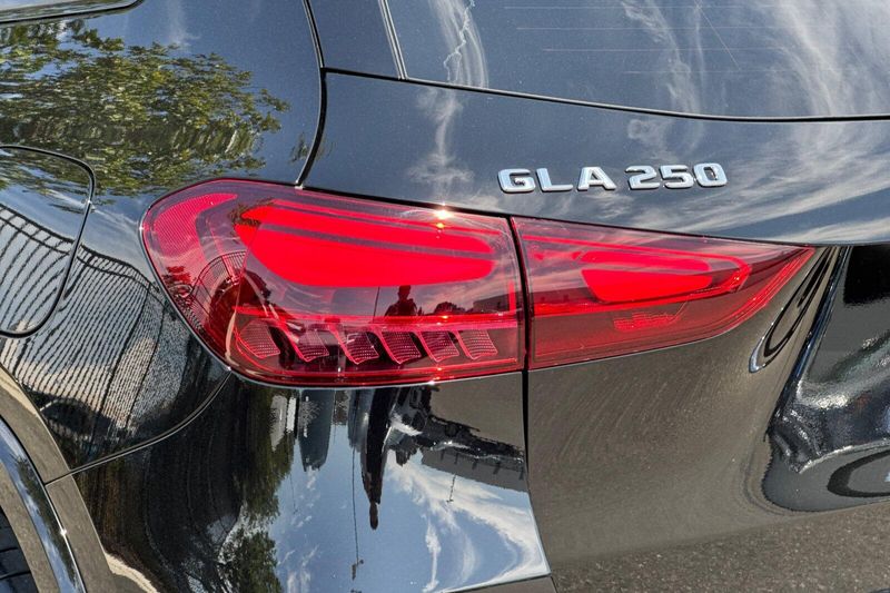 New 2026 Mercedes-Benz GLA-Class GLAGLA 250Image 23
