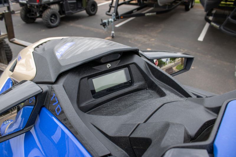 NEW 2026 SEADOO WAKE 170 WITH SOUND SYSTEM Image 11