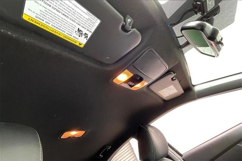 2024 Kia Forte GT-Line photo 28