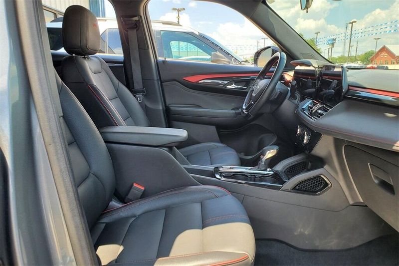 2024 Chevrolet Trailblazer RS photo 21