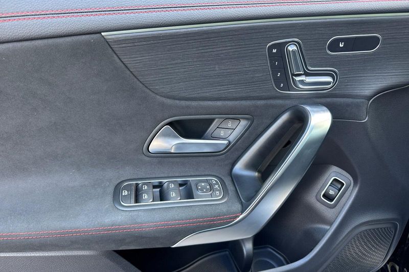 Used 2026 Mercedes-Benz CLA 250Image 11