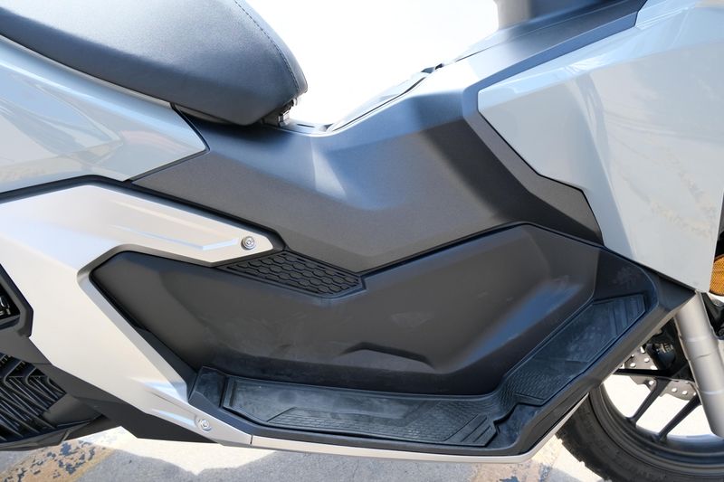 USED 2026 HONDA ADV160 Image 14