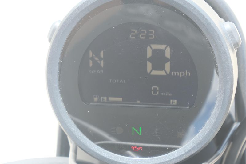 2025 Honda CL500A MATTE BLACK METALLIC Image 15