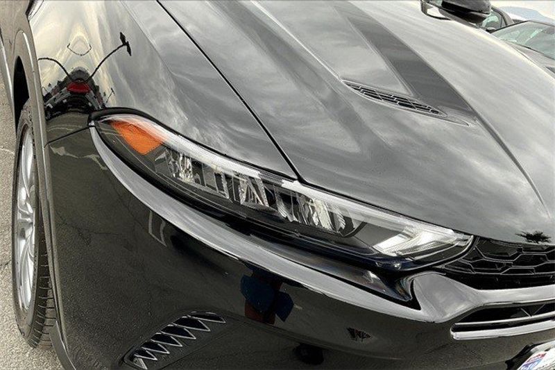 2024 Dodge Hornet R/T Eawd in a 8 Ball exterior color and Blackinterior. I-10 Chrysler Dodge Jeep Ram (760) 565-5160 pixelmotiondemo.com 