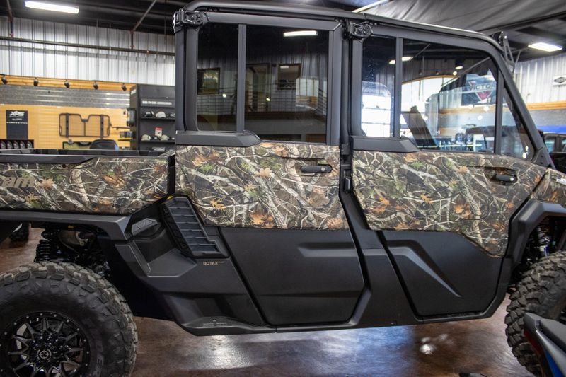 NEW 2026 CAN-AM DEFENDER MAX LIMITED CAB HD11 Image 2