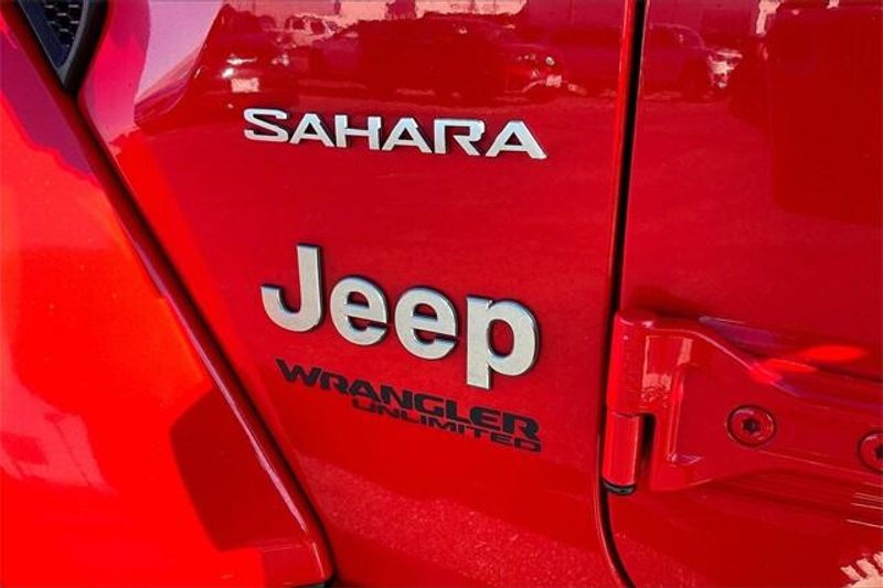 2021 Jeep Wrangler Unlimited SaharaImage 31