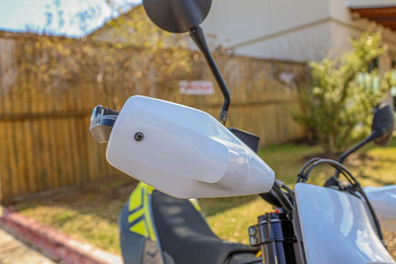 USED 2023 HUSQVARNA SUPERMOTO 701 Image 20