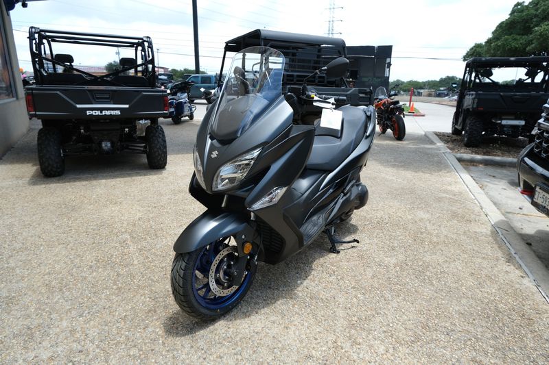 2025 Suzuki BURGMAN 400 BLACKImage 12