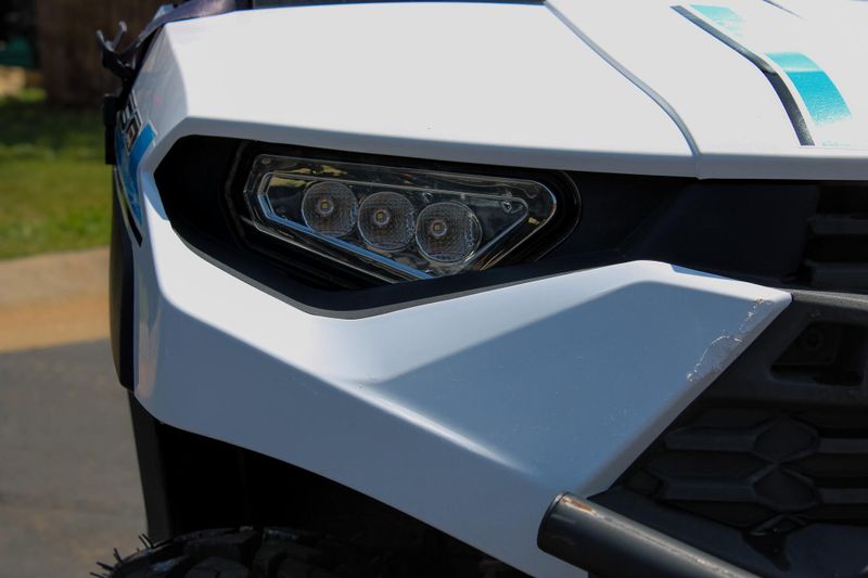 2022 Polaris RANGER 150 EFI WHITE LIGHTNING AND SKY BLUE Image 8