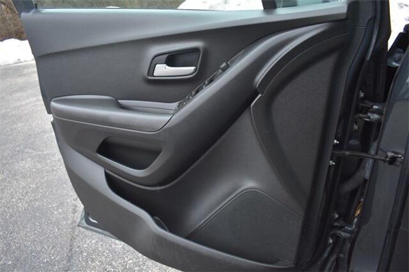 Used 2017 Chevrolet Trax LTImage 29