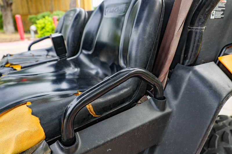 Used 2018 CUB CADET CHALLENGER 400  BLACK AND YELLOW Image 16