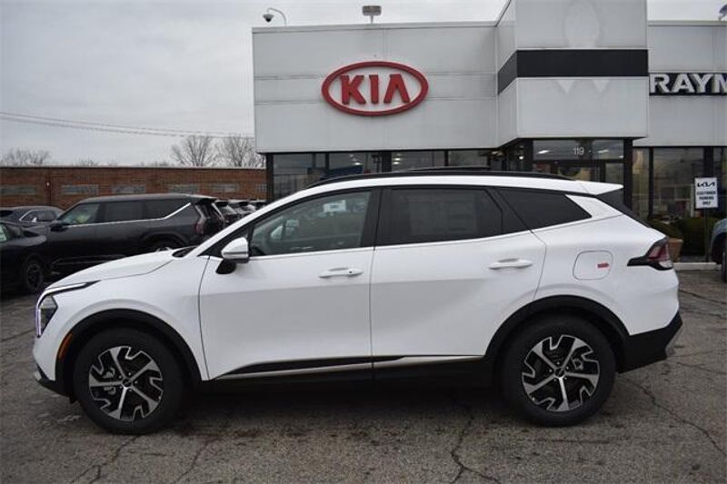 2025 Kia Sportage EXImage 6