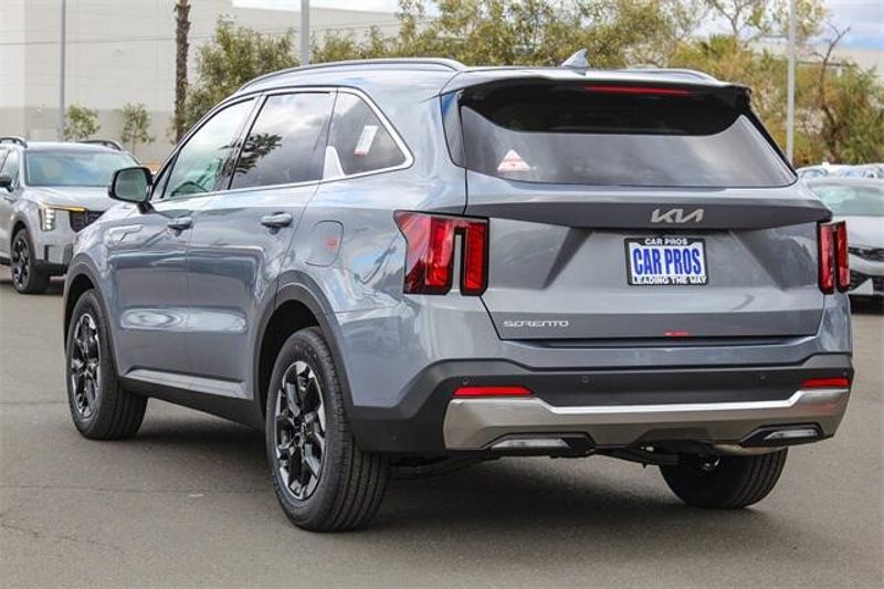 2025 Kia Sorento SImage 15
