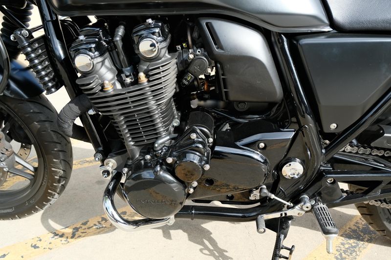 USED 2014 HONDA CB1100 Image 16