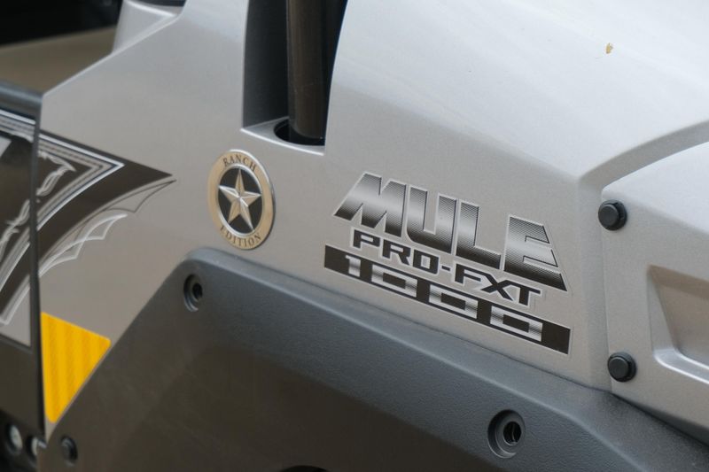 New 2026 Kawasaki MULE PROFXT 1000 LE RANCH EDITION METALLIC PHANTOM SILVER Image 24