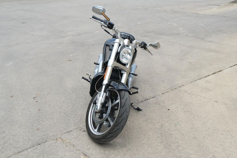 2013 HARLEY VROD MUSCLE BLACK Image 16