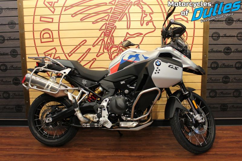 2024 BMW F900GS Adventure Image 1