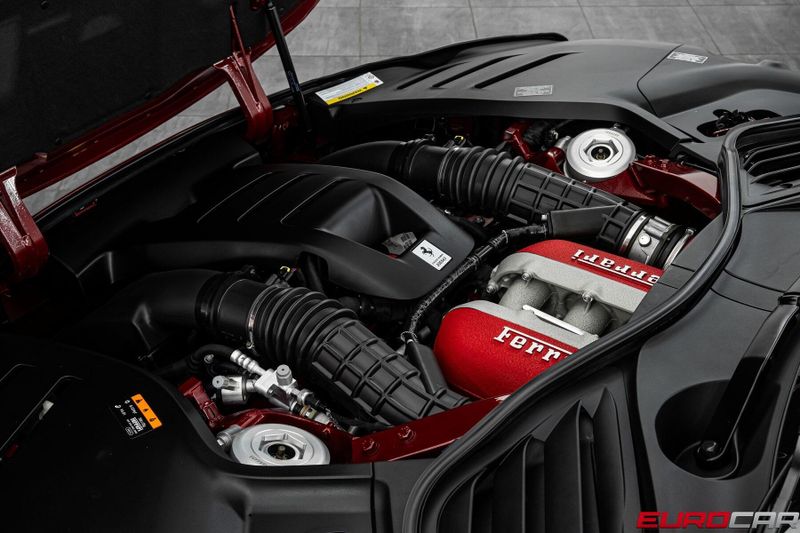 Used 2024 Ferrari Purosangue *SPECIAL FACTORY PAINT * PASSENGER DISPLAY*Image 15